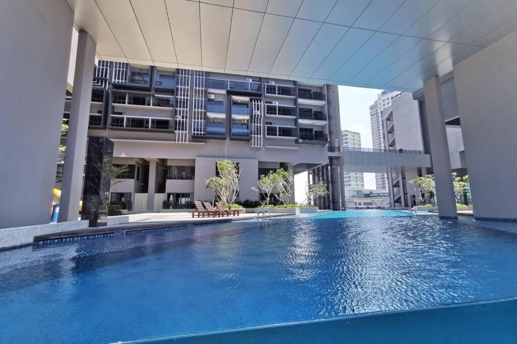 Pangsapuri Imperio Studio